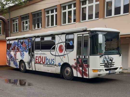 01 - EDUbus.jpg